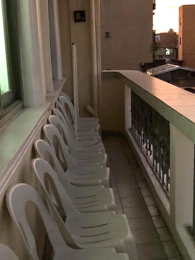 The Mansion - Backpackers Near Airport Apartment Manila Exterior photo