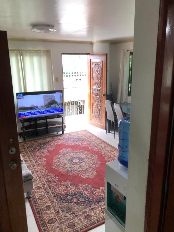 The Mansion - Backpackers Near Airport Apartment Manila Exterior photo