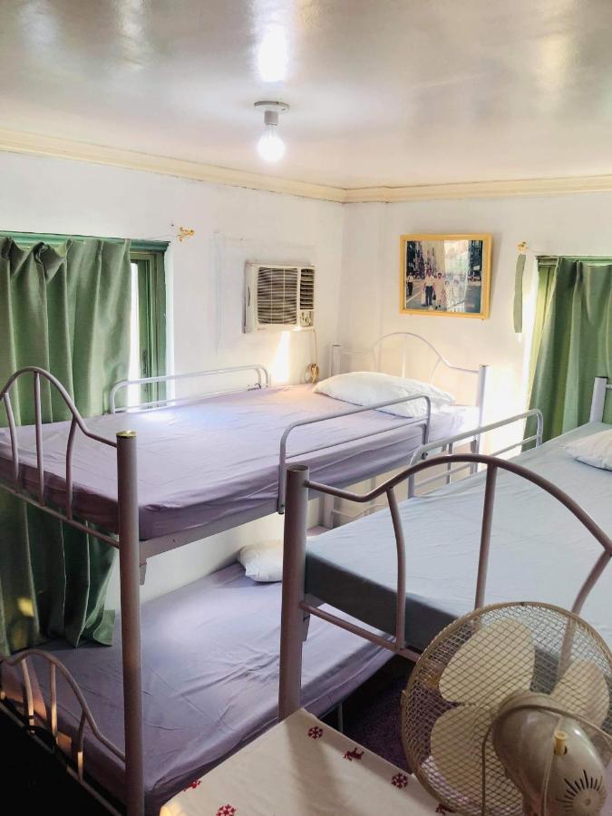 The Mansion - Backpackers Near Airport Apartment Manila Exterior photo