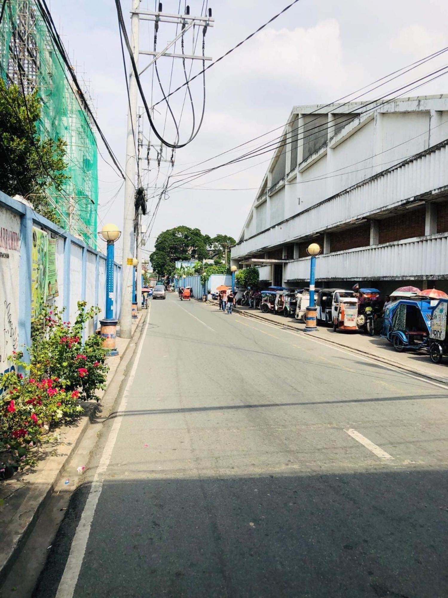 The Mansion - Backpackers Near Airport Apartment Manila Exterior photo