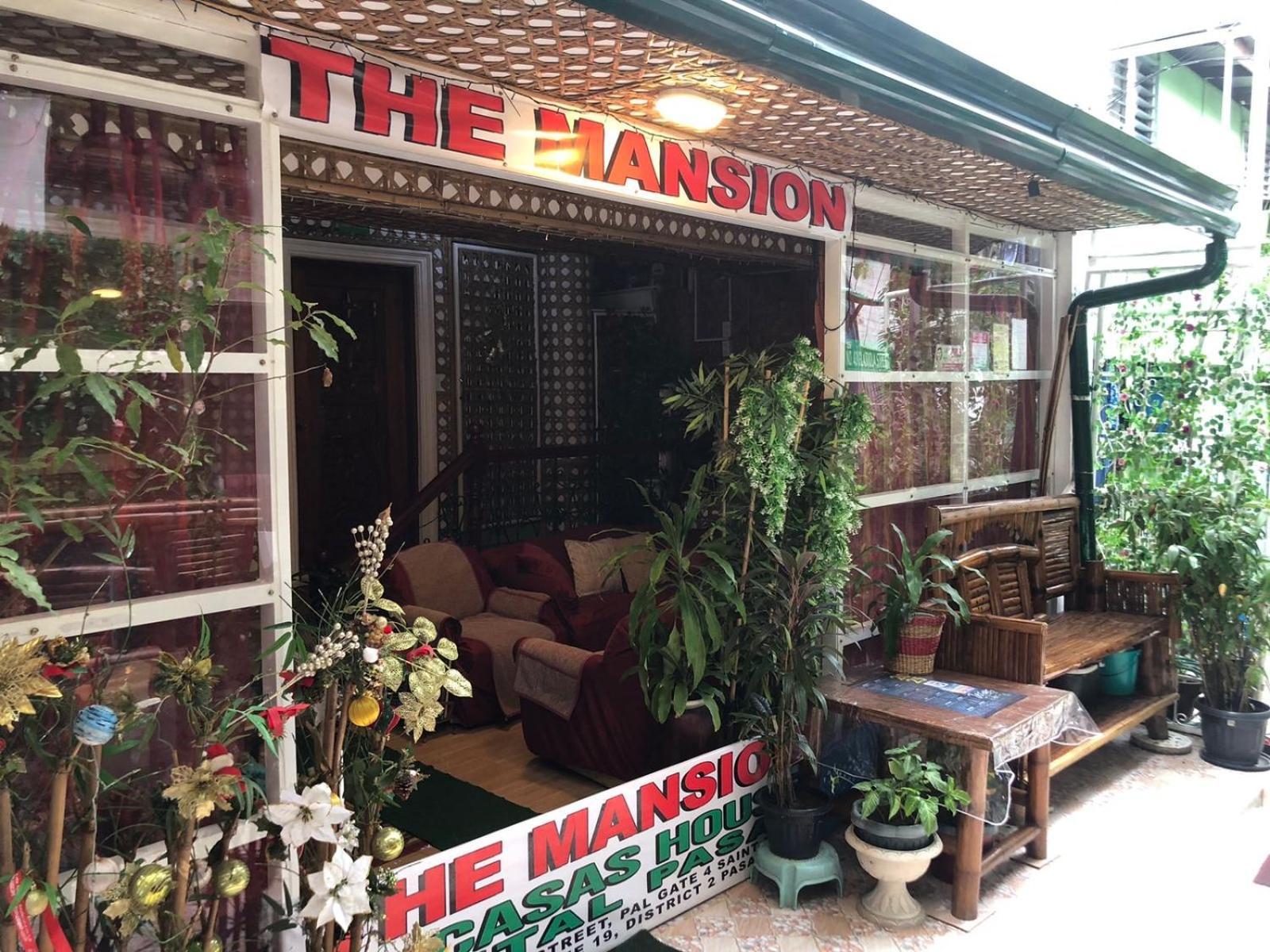 The Mansion - Backpackers Near Airport Apartment Manila Exterior photo